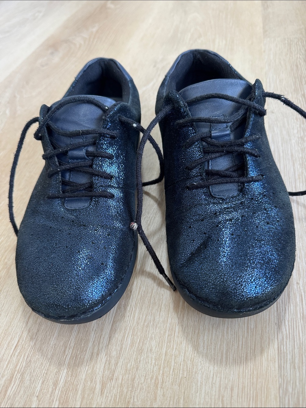 Kids Black Sparkle Lace-Up Shoes